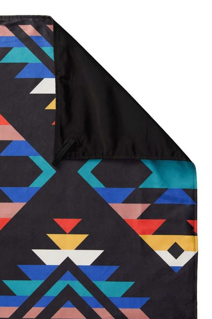 Gear & Wellness * | Nomadix Cascades Multi Festival Blanket